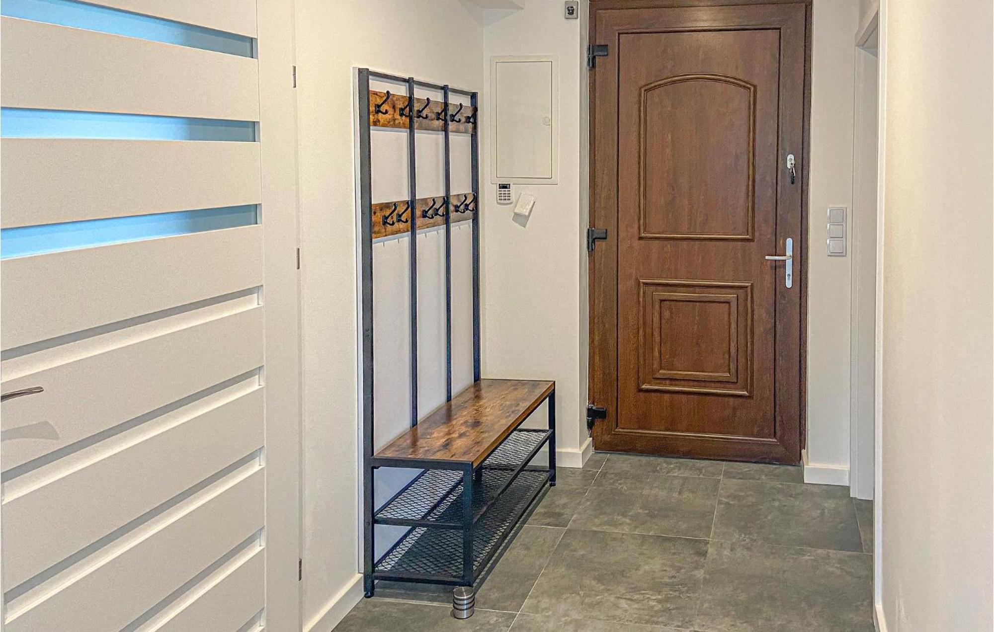 3 Bedroom Nice Home In Wisełka Екстериор снимка